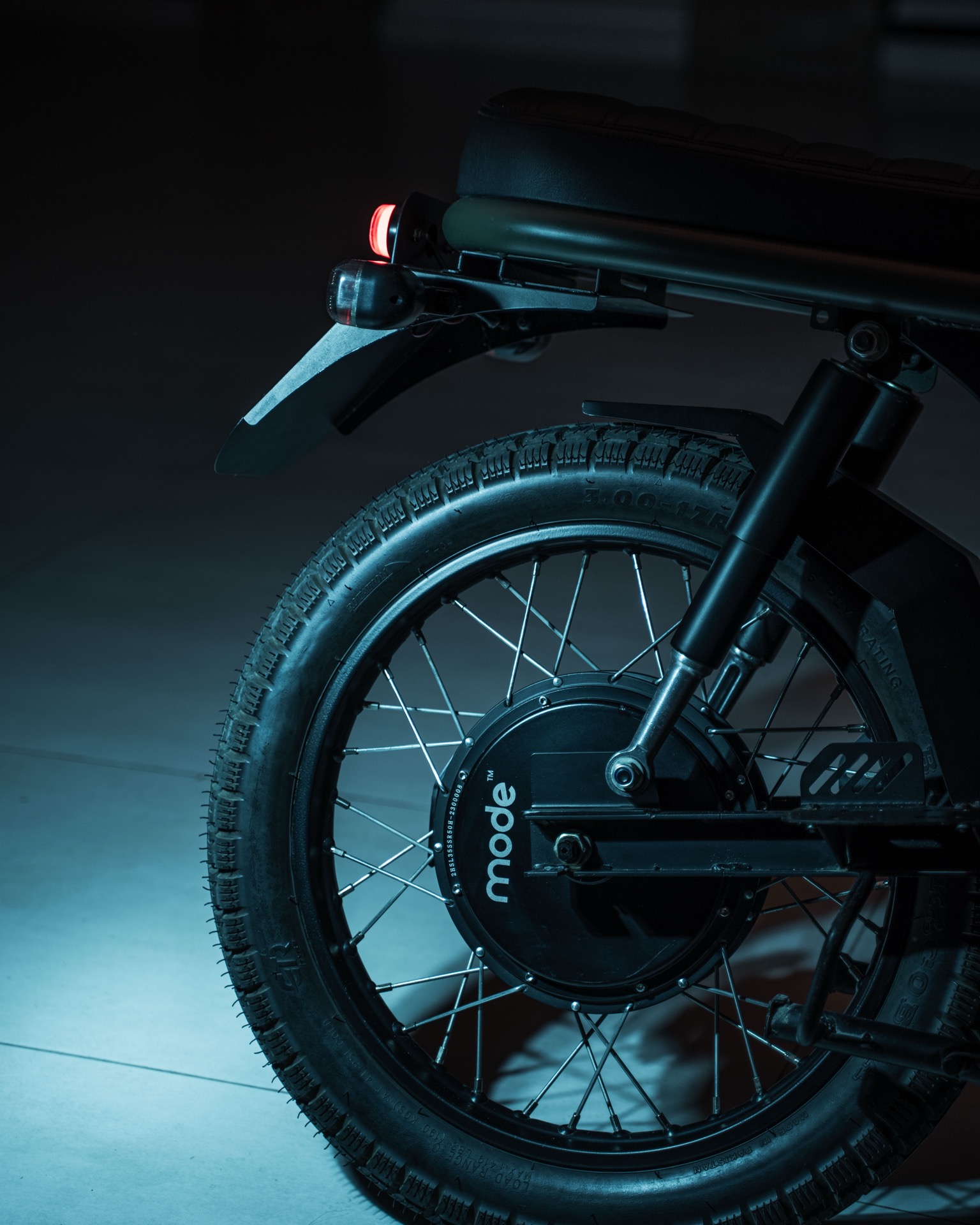 Mode Mobility C320 — wheel